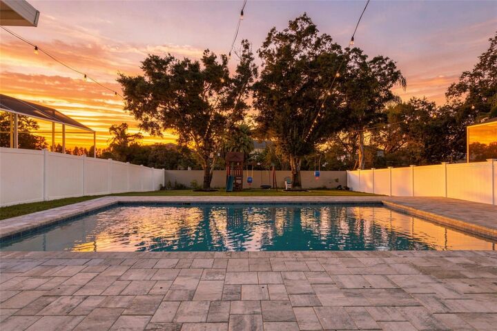 Property Photo: 1726 Split Fork Drive FL 34677