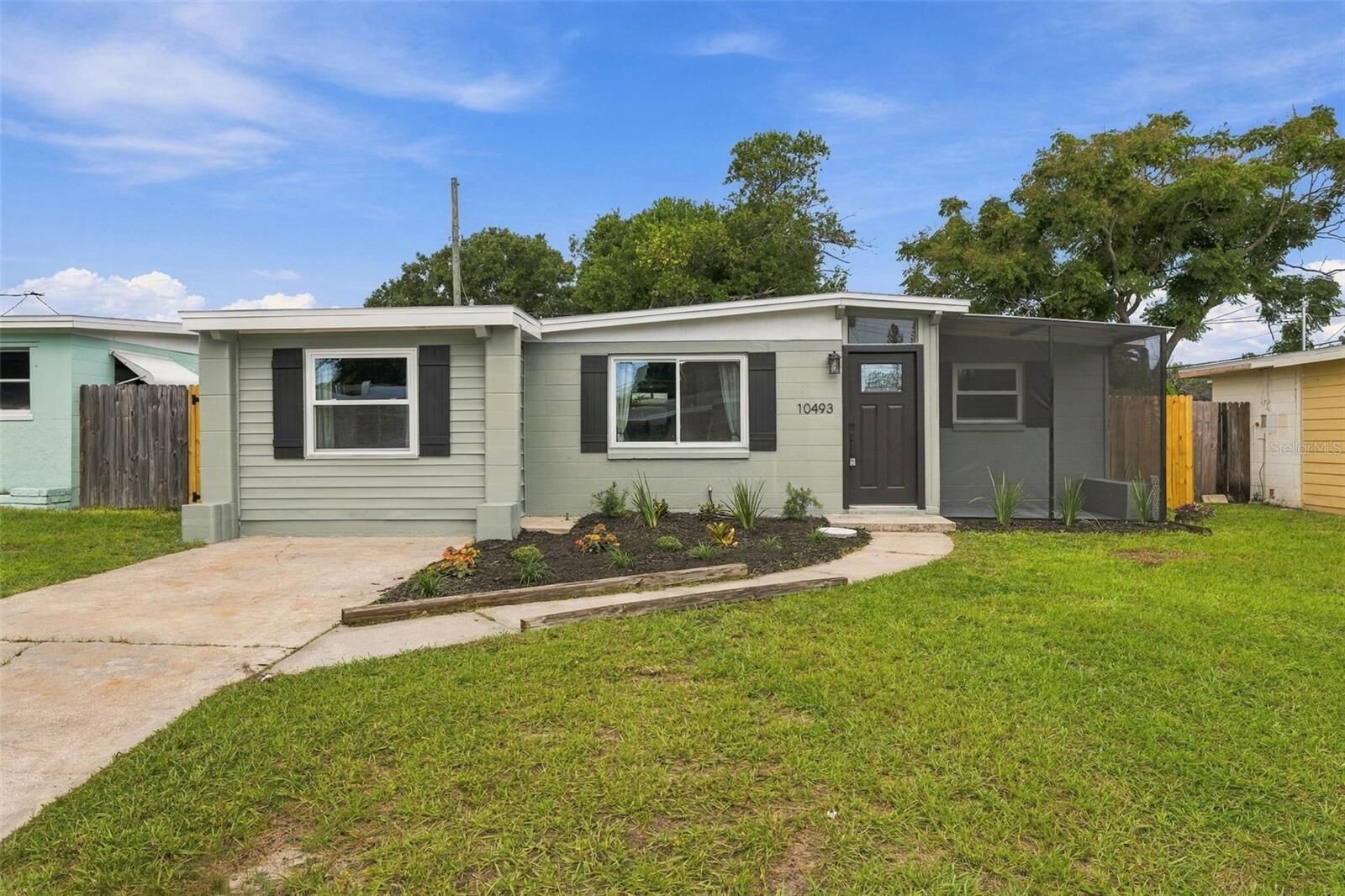 Property Photo: 10493 116th Avenue FL 33773