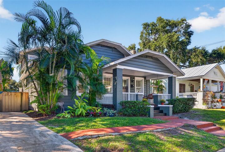 Property Photo:  2804 W Angeles Street  FL 33629 