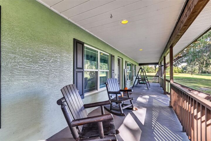 Property Photo: 3074 County Road 521 FL 34785