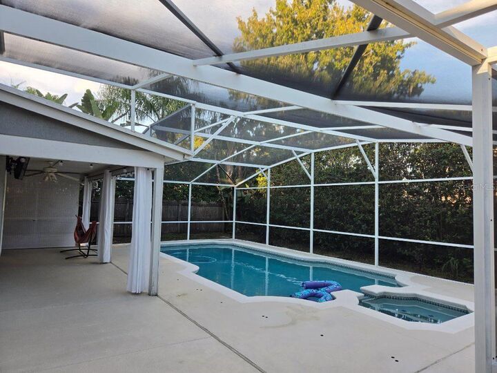 Property Photo: 3701 Beaver Ridge Drive FL 32829