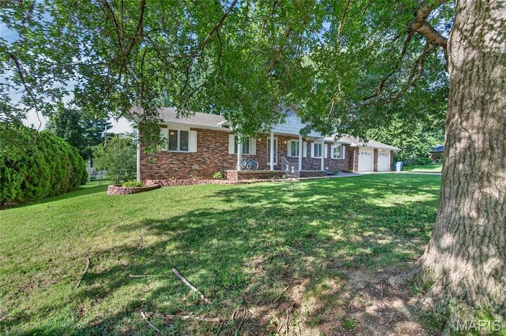 Property Photo:  603 Birchbark Lane  MO 65536 