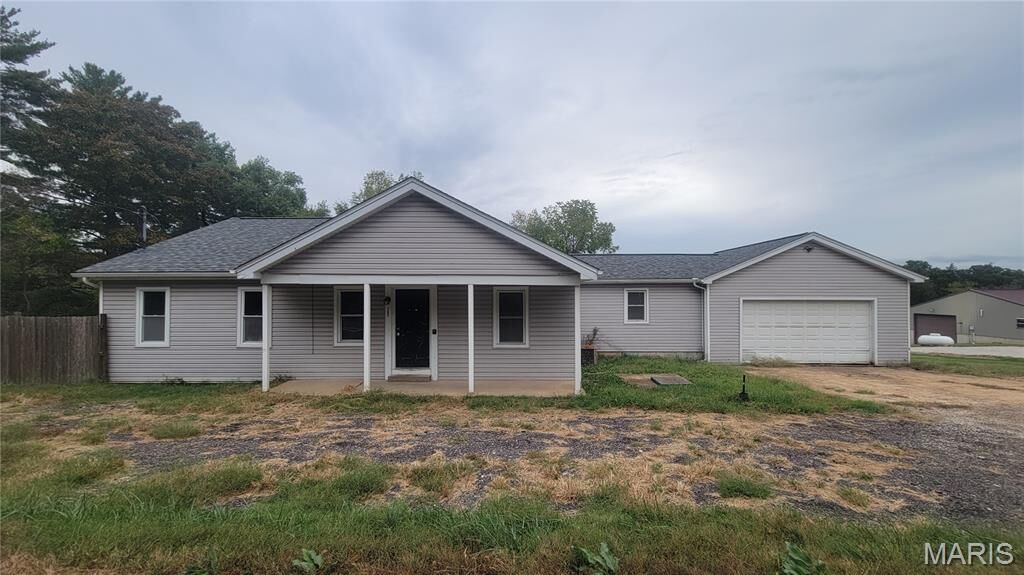 Property Photo:  1207 Tinhouse Road  MO 63050 