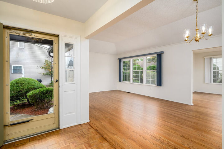Property Photo:  13 Benjamin Franklin Drive  NJ 08831 