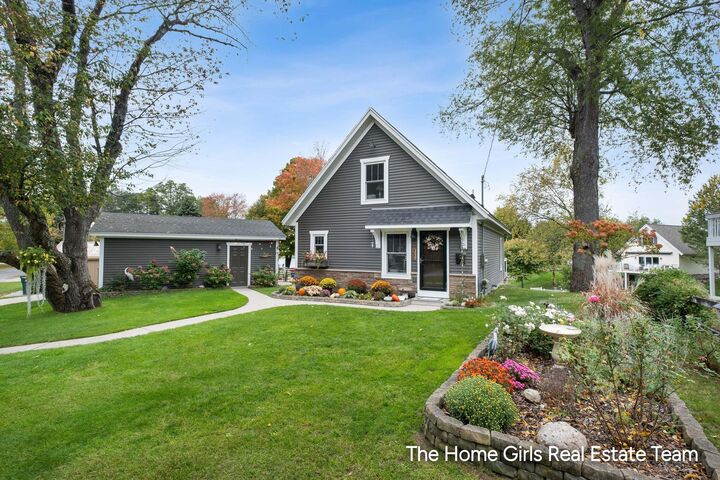 Property Photo: 2085 N White Birch Drive MI 49436