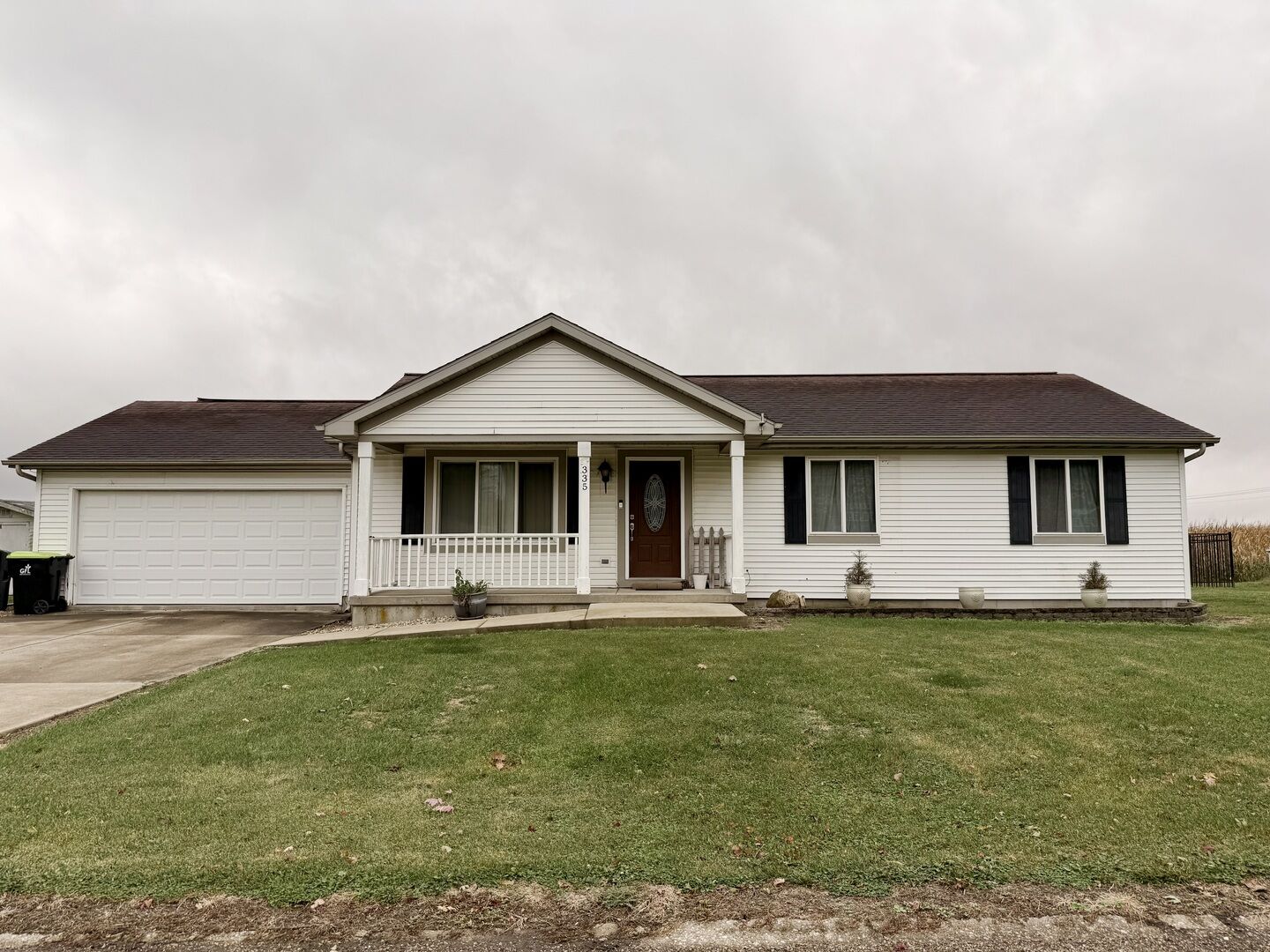 Property Photo: 335 Richardson Drive IL 61882
