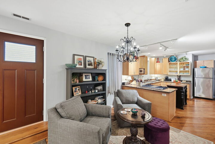 Property Photo:  1432 N Mohawk Street G  IL 60610 