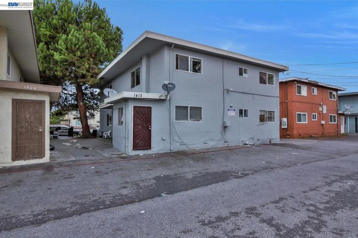Property Photo:  1412 Carnelian Dr  CA 95122 