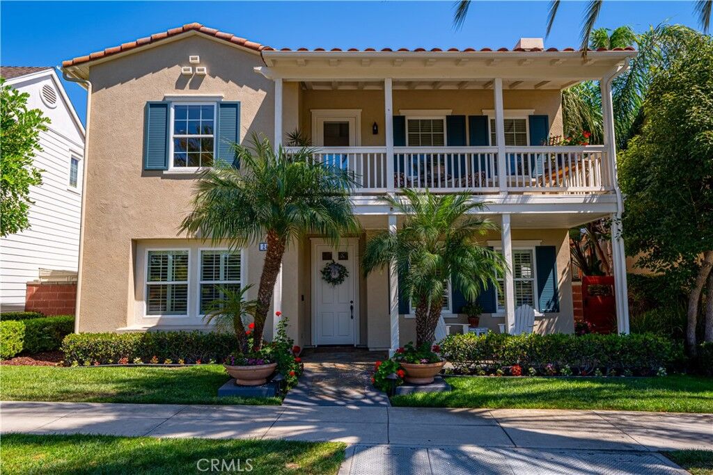Property Photo:  24 Daisy Street  CA 92694 