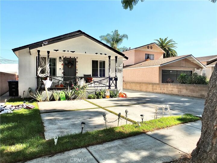Property Photo:  10238 San Antonio  CA 90280 