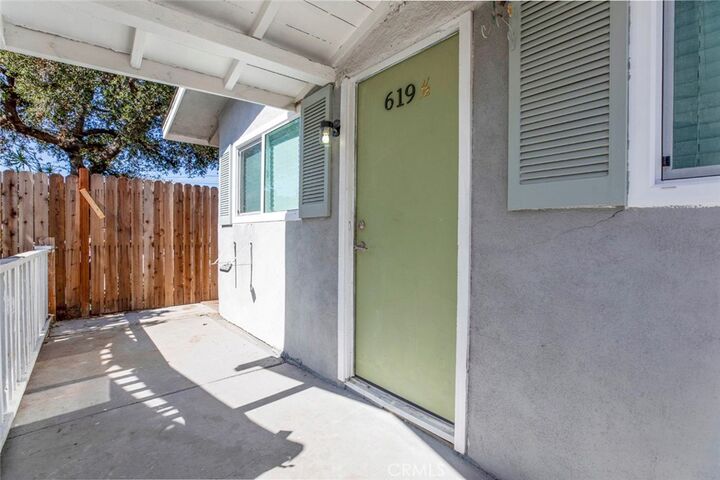 Property Photo:  619 Orange Grove 1/2  CA 91205 