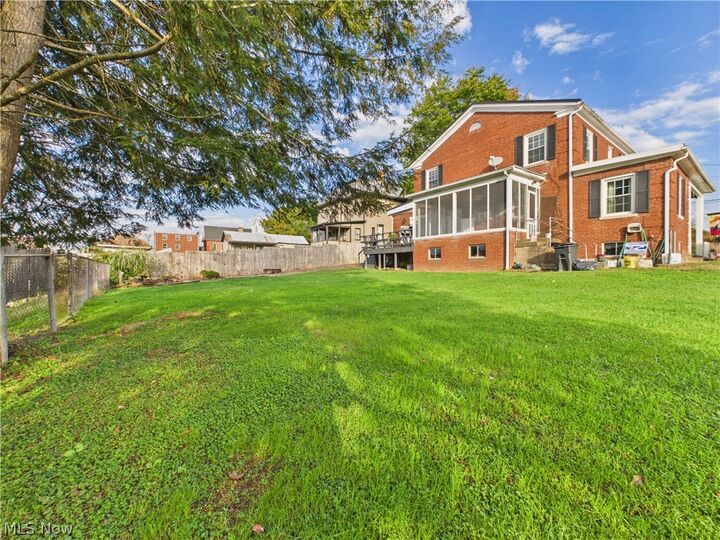 Property Photo:  508 Main Street E  WV 26362 