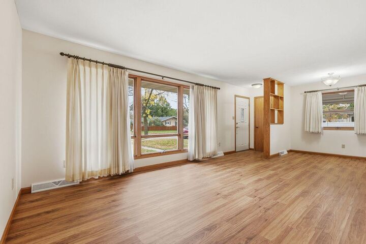 Property Photo:  2105 Centennial Drive  MN 56303 