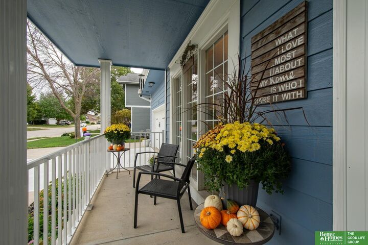 Property Photo:  7304 S 155 Street  NE 68138 