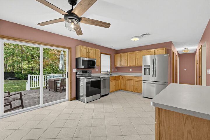 Property Photo:  305 Wren St  MA 02718 
