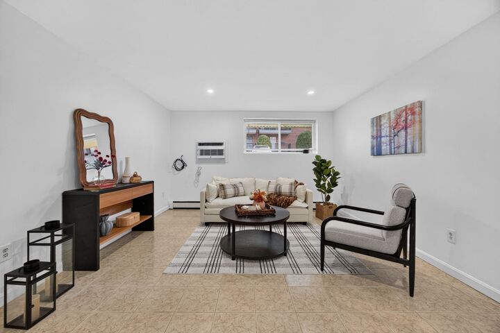Property Photo: 800 Governors Dr 6 MA 02152