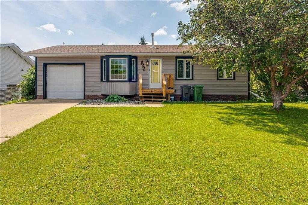 Property Photo:  4709 55 Avenue  AB T0C 2J0 