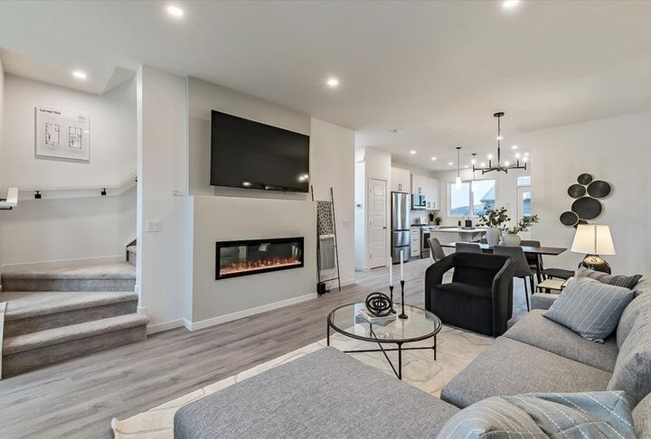 Property Photo:  27 Ware Street  AB T1S 4A7 
