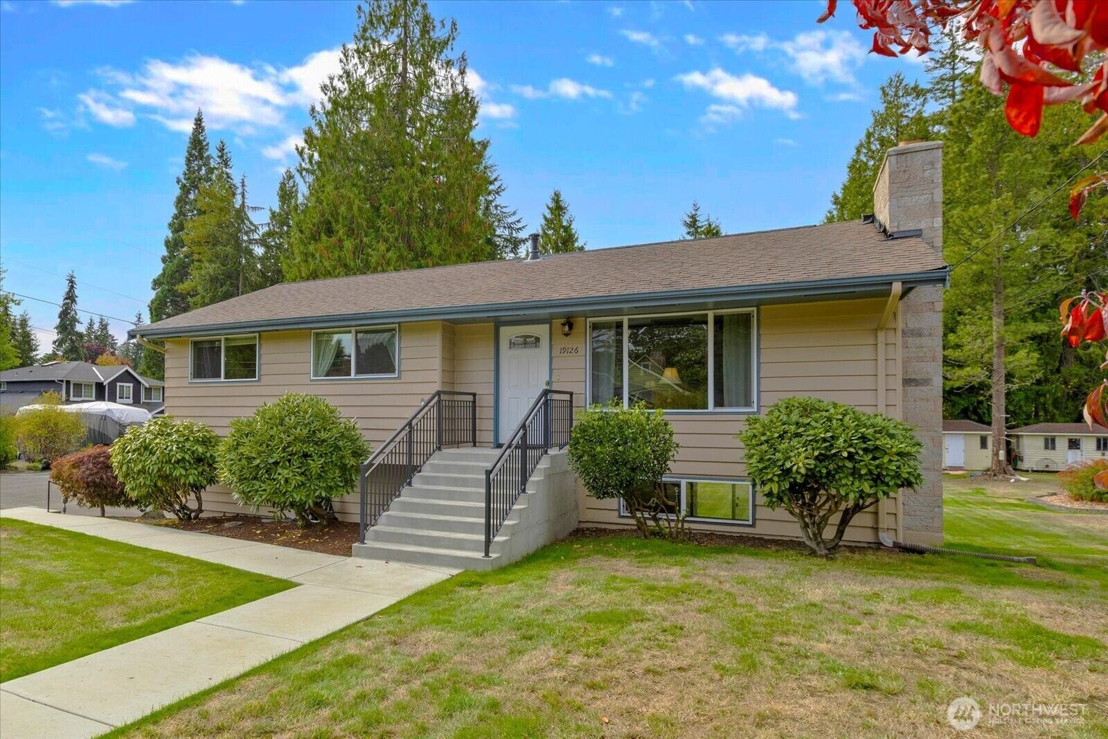 Property Photo:  19126  80th Avenue W  WA 98026 
