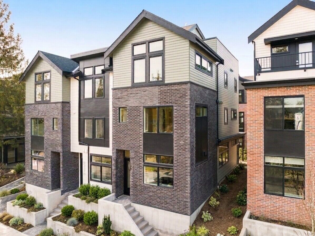 Property Photo: 8313 E 12th Avenue NW WA 98117