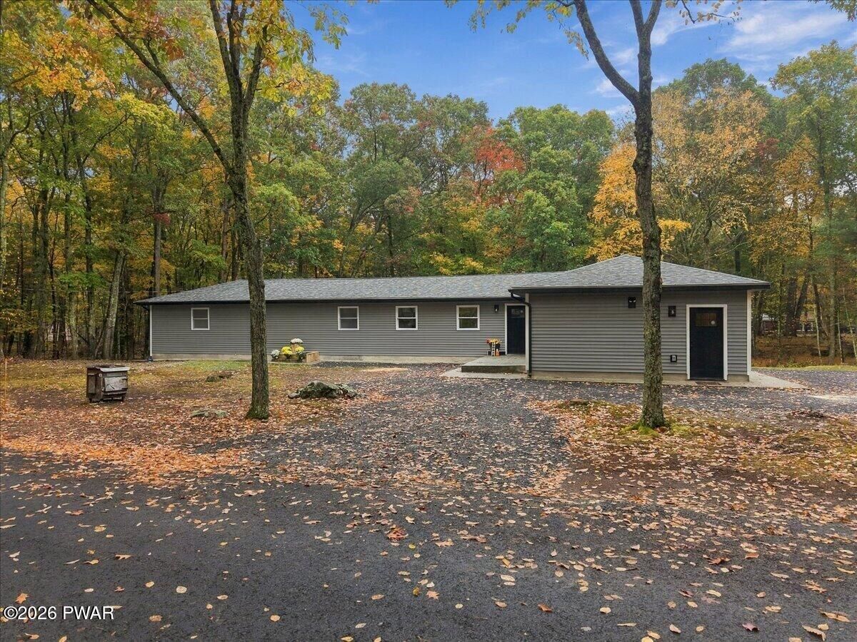 Property Photo: 106 Dogwood Road PA 18328