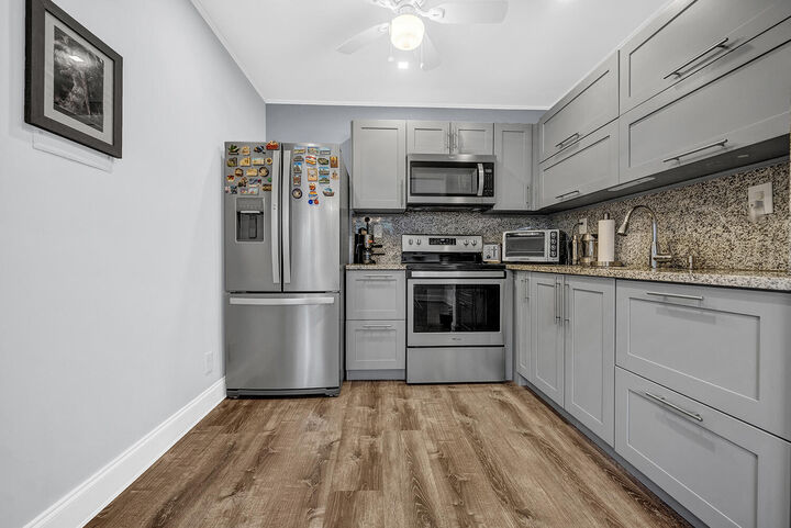 Property Photo:  370 Piedmont H  FL 33484 