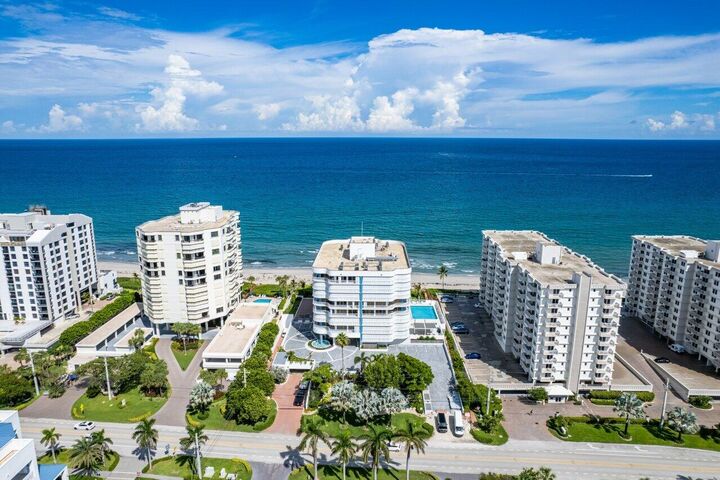 Property Photo:  3211 S Ocean Boulevard 402  FL 33487 