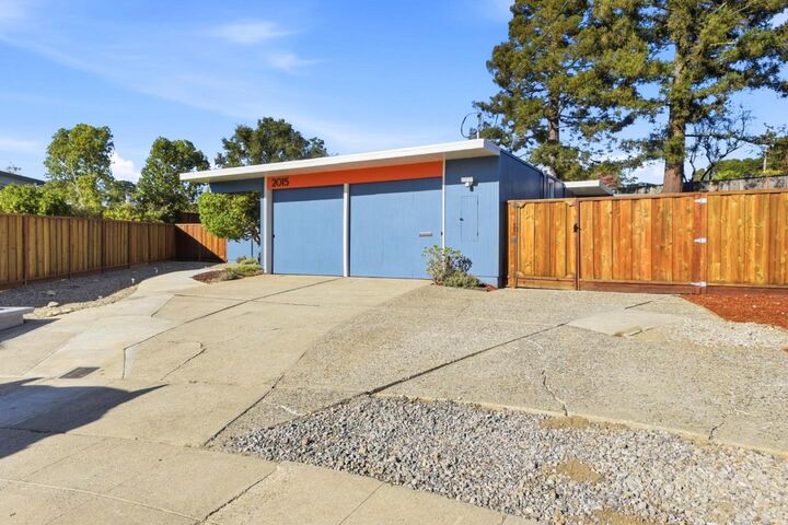 Property Photo:  2015 Ticonderoga Drive  CA 94402 