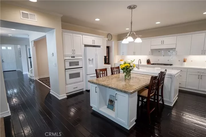 Property Photo:  24 Daisy Street  CA 92694 