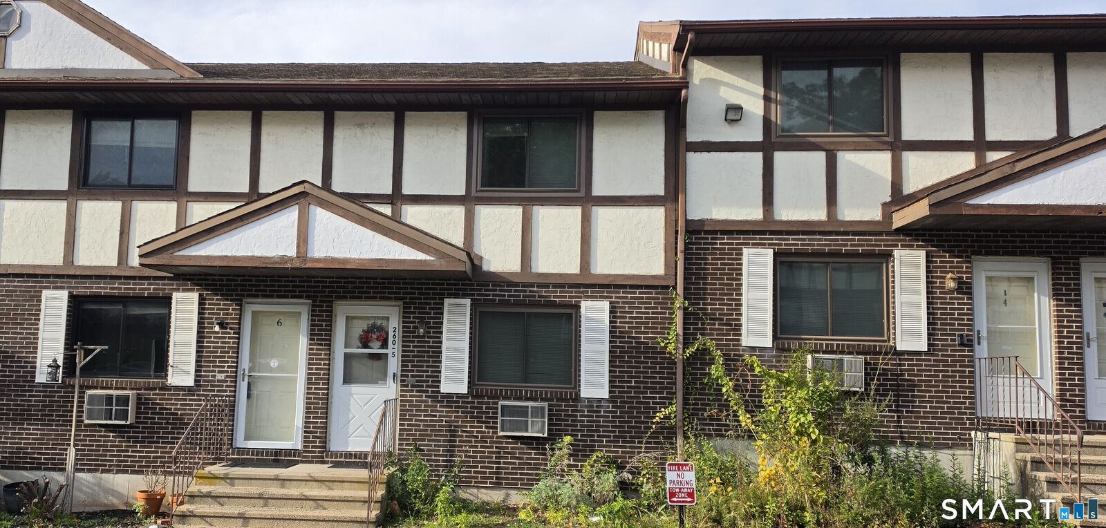Property Photo: 260 Scott Road 6 CT 06705