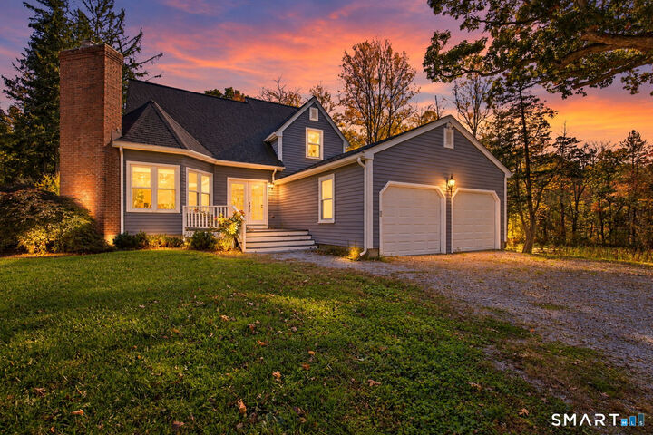 Property Photo:  2 Pinewood Trail  CT 06417 