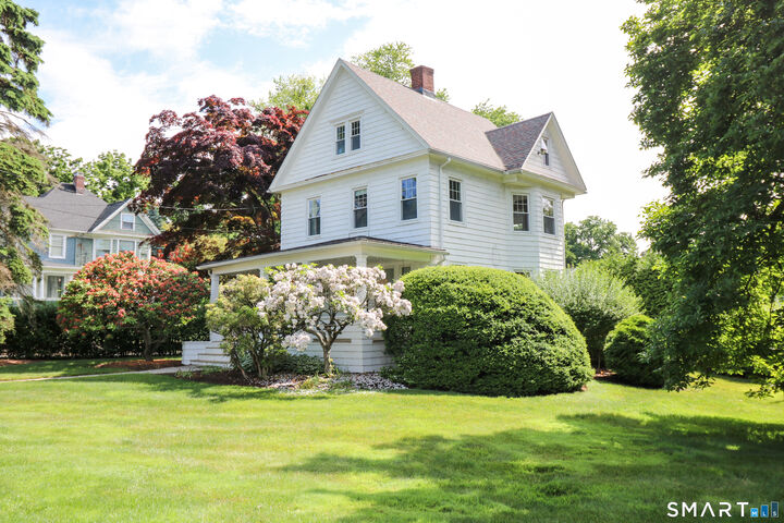 Property Photo: 1790 Huntington Turnpike CT 06611