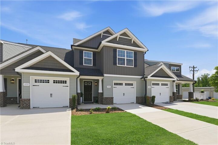 Property Photo:  110 Sienna Court  NC 27298 