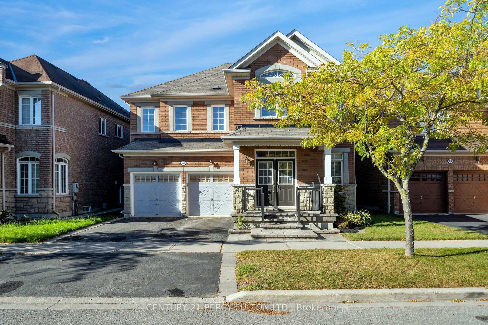 Property Photo:  24 Cragg Crescent  ON L1T 0E4 