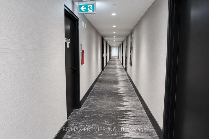 Property Photo: 2450 Old Bronte Road 544 ON L6M 5P6