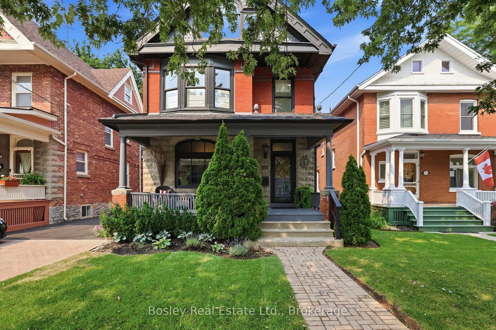 Property Photo:  202 Pine Street  ON L9Z 2P2 