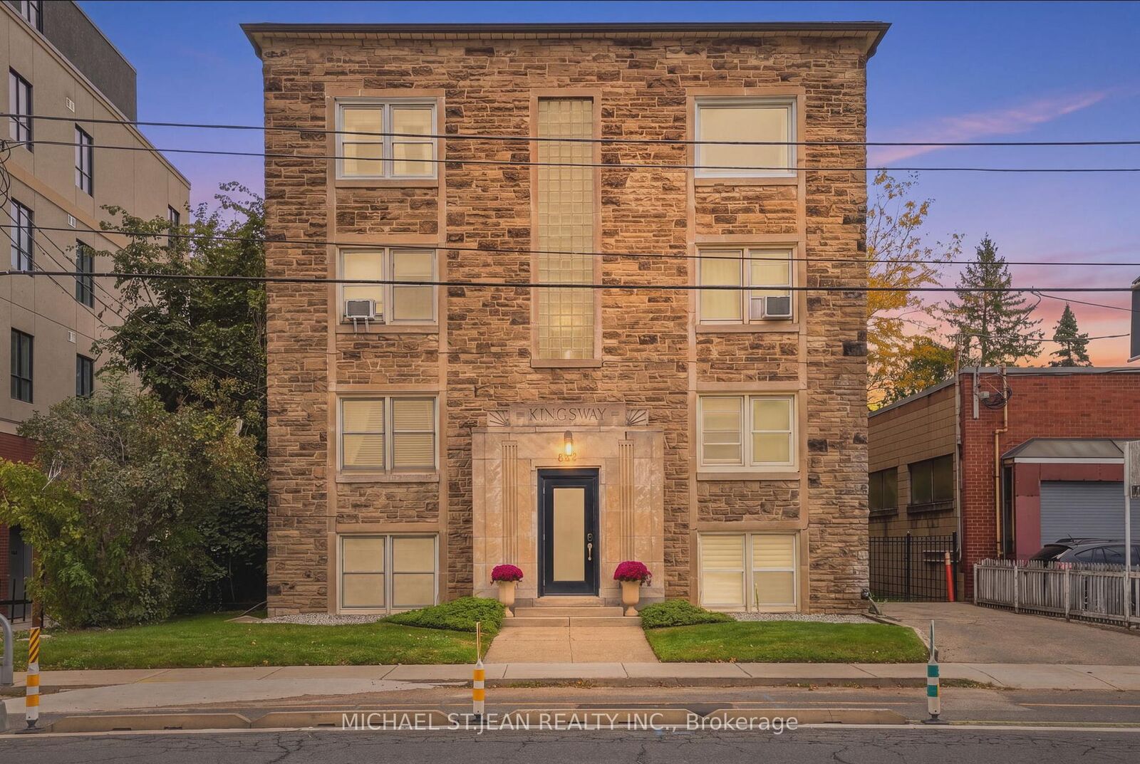 Property Photo:  802 King Street W 2  ON L8S 1K1 