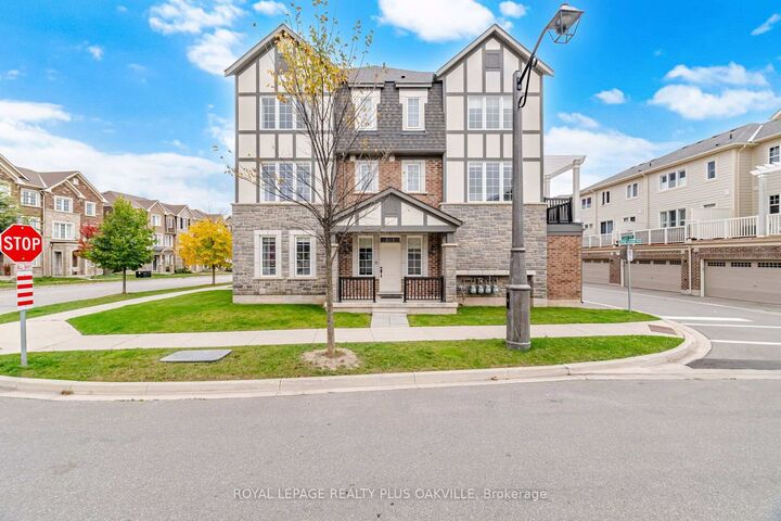 Property Photo:  3445 George Savage Avenue  ON L6M 1R6 