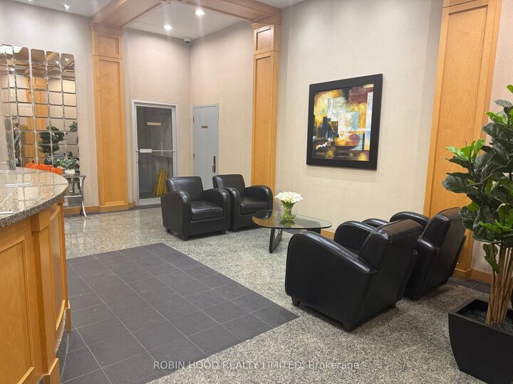 Property Photo:  43 Eglinton Avenue E 701  ON M4P 1A2 
