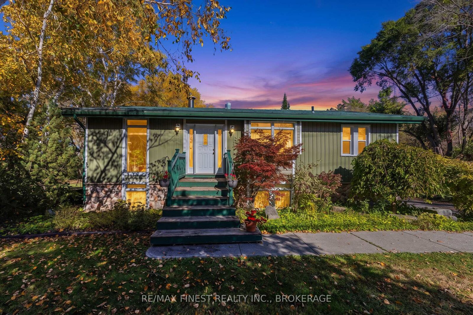 Property Photo:  2182 Unity Road  ON K0H 1M0 