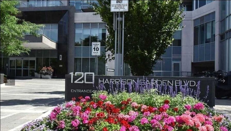 Property Photo:  120 Harrison Garden E 1212  ON M2N 0H1 