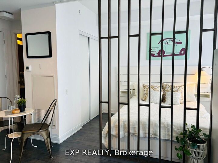 Property Photo:  50 Charles Street 4410  ON M4Y 0C3 