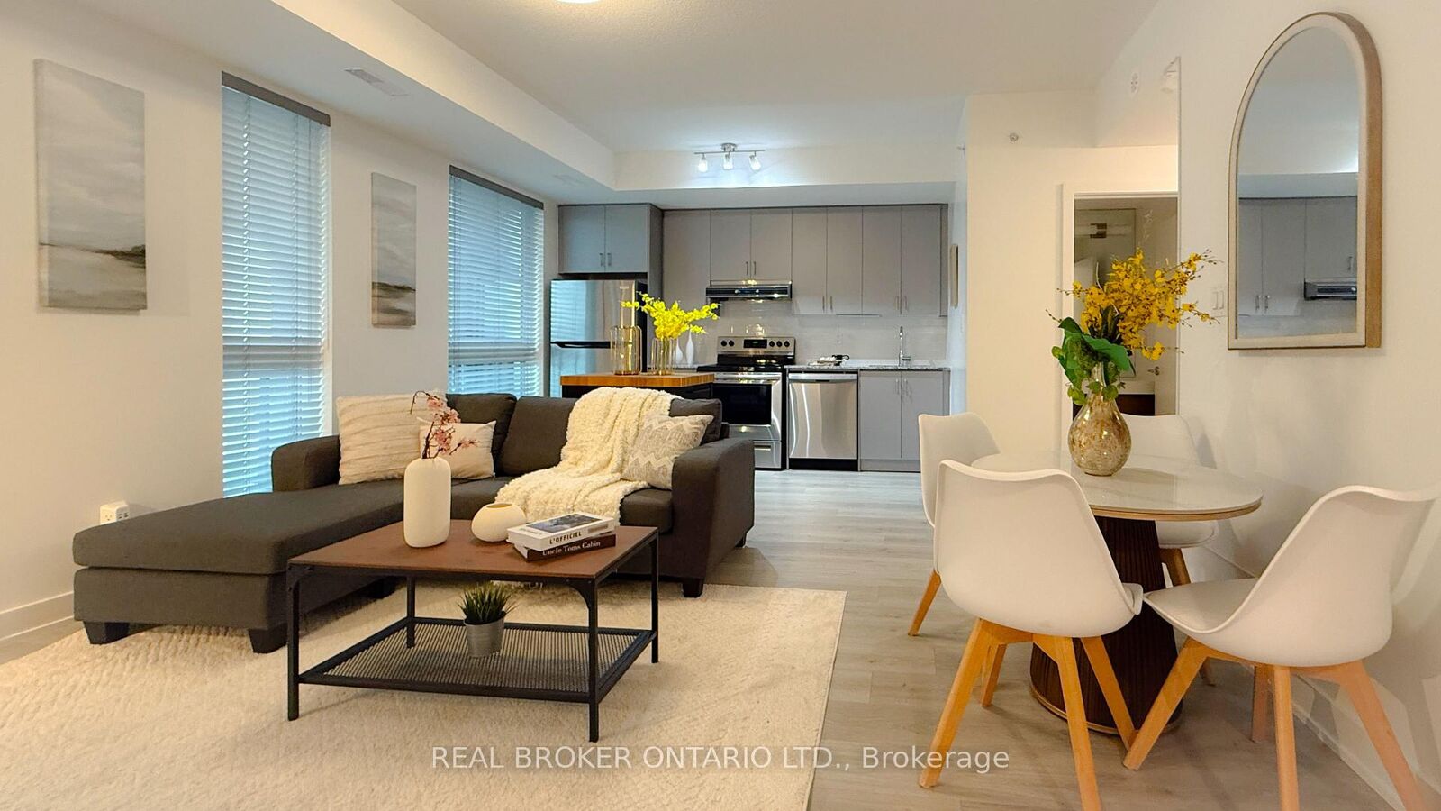 Property Photo:  1709 Bur Oak Avenue 301  ON L6E 0V7 