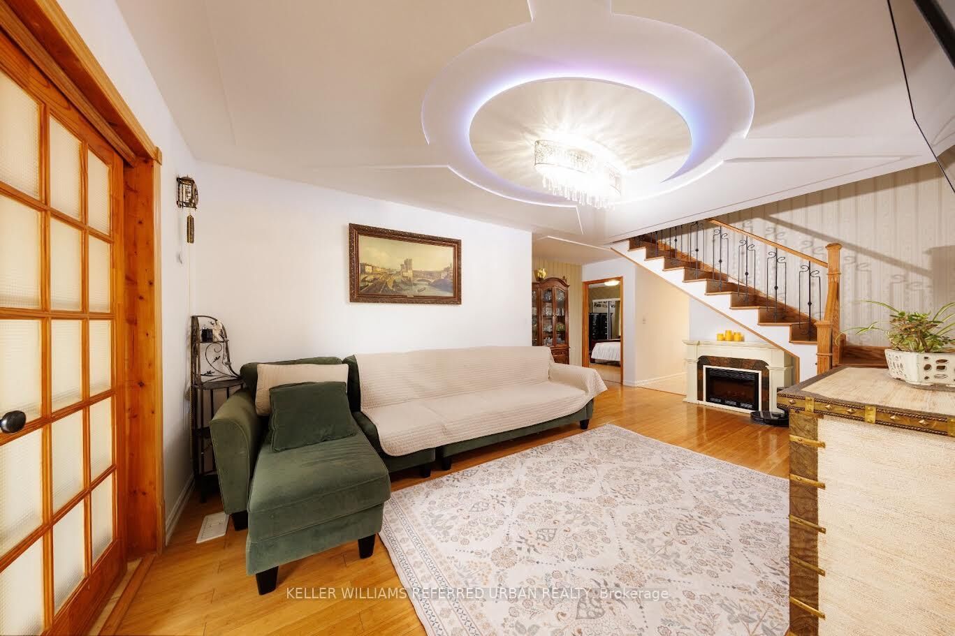Property Photo:  6 Elmhurst Drive Room #1  ON M9W 2J3 