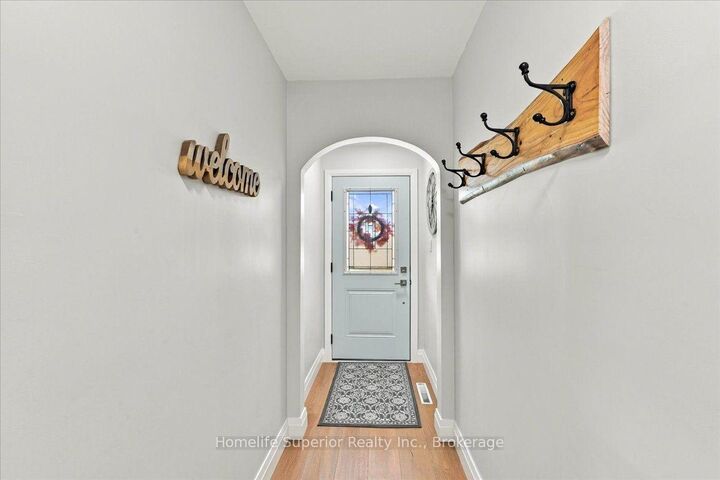 Property Photo:  15 Coleman Drive  ON K8V 3A5 