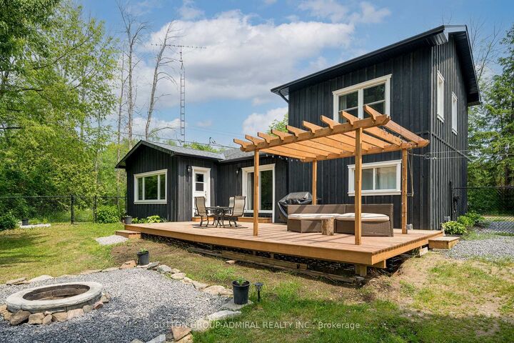 Property Photo:  704 County Rd 15 N/A  ON K0K 3G0 
