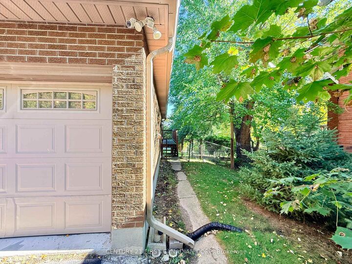 Property Photo:  1694 Hillside Drive Basement  ON N6G 3T2 