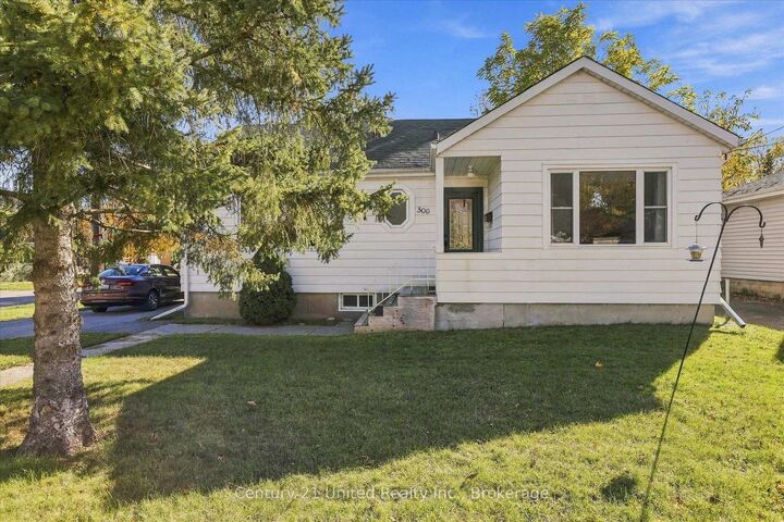 Photo de la propriété:  509 Bonaccord Street  ON K9H 3A8 
