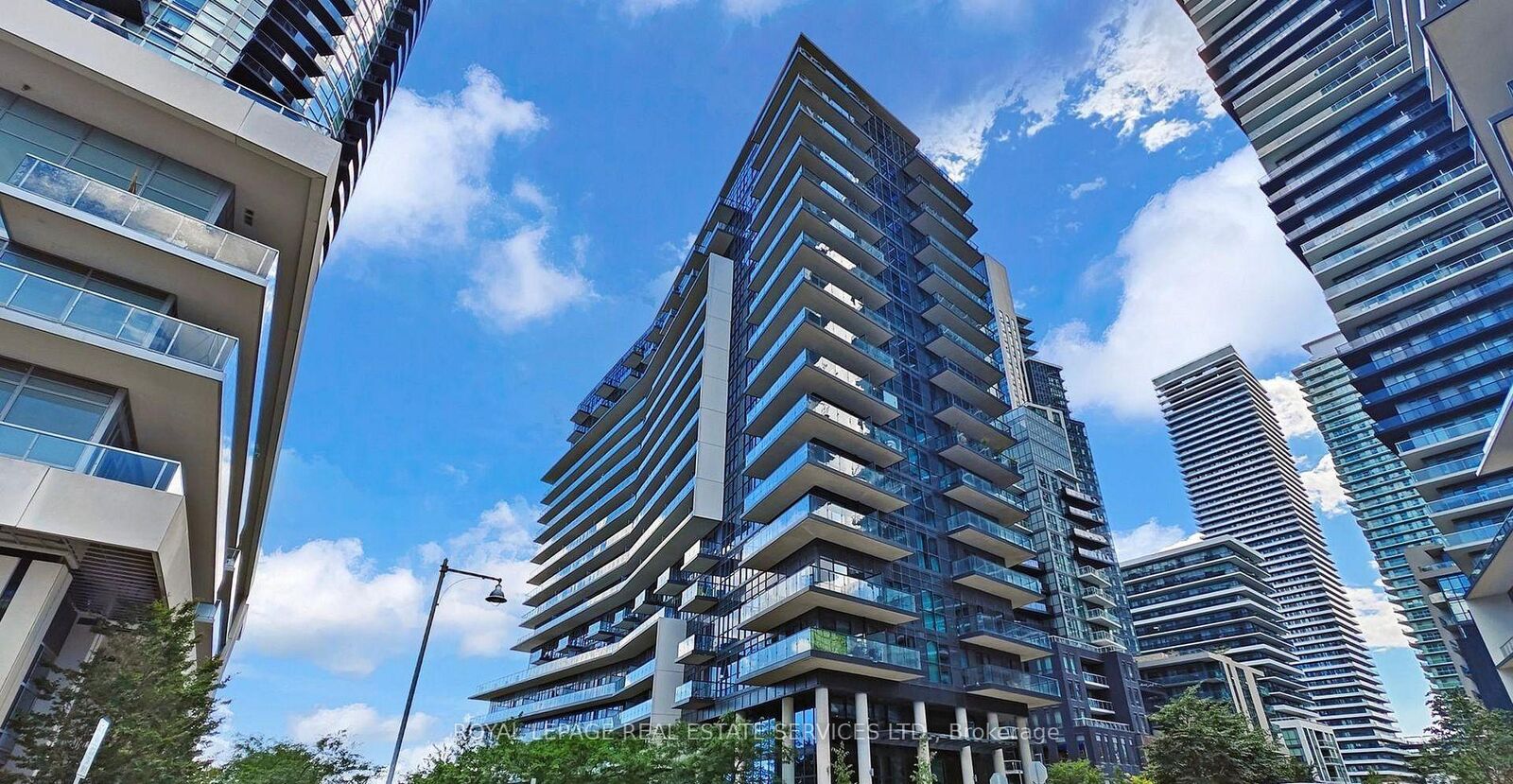 Property Photo:  39 Annie Craig Drive 1702  ON M8V 0H1 