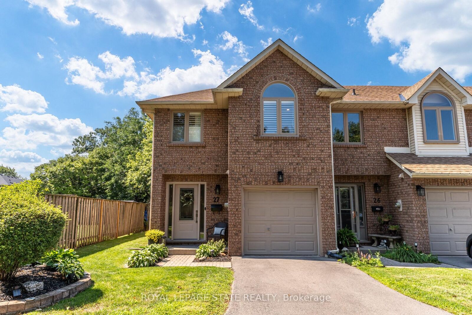 Property Photo:  502 Barton Street 27  ON L8E 5B5 